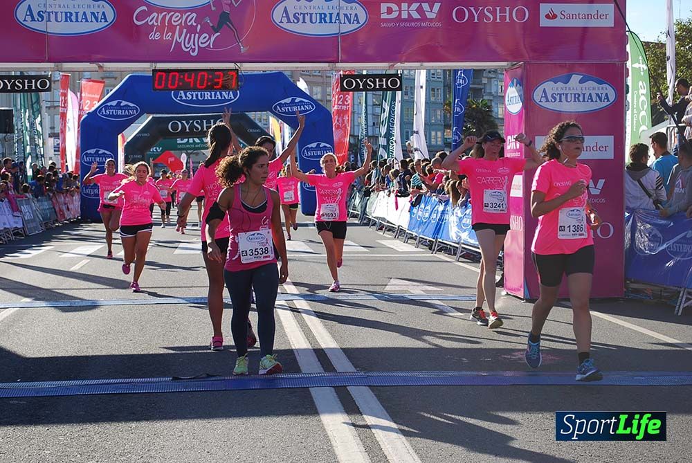 Carrera de la Mujer A Coruña meta 3 (de 00:40 a 00:45)