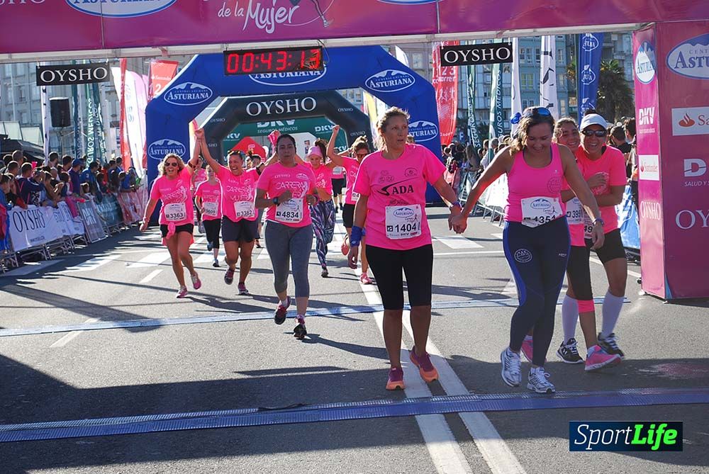 Carrera de la Mujer A Coruña meta 3 (de 00:40 a 00:45)