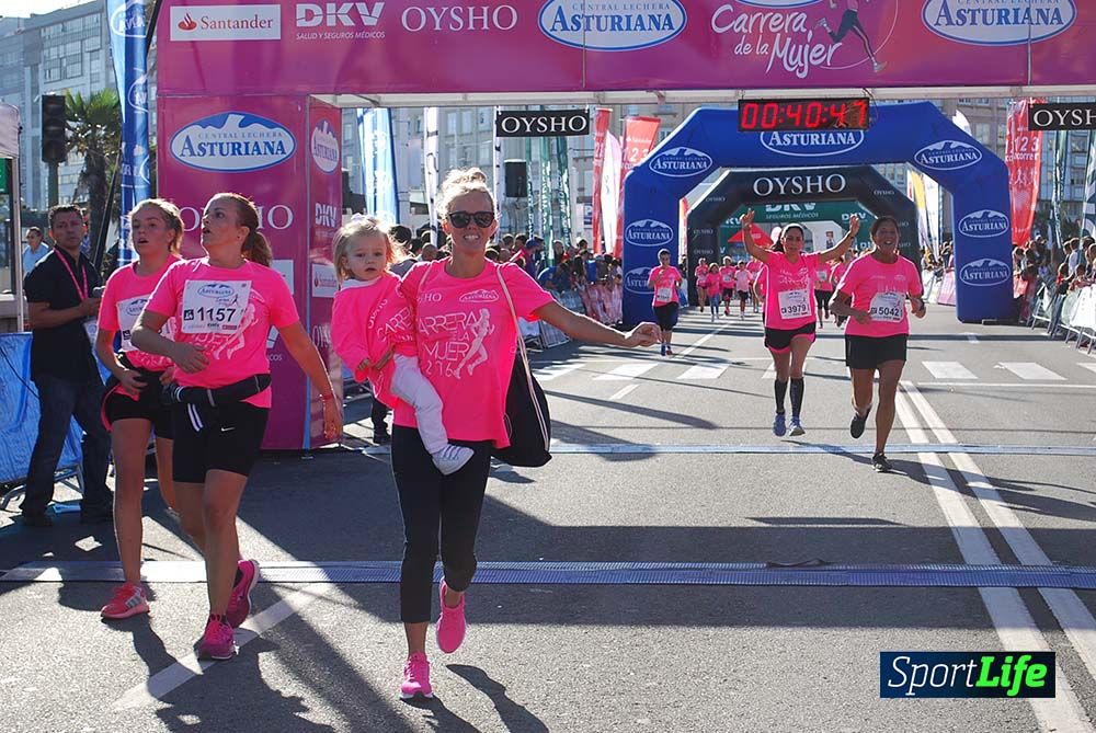 Carrera de la Mujer A Coruña meta 3 (de 00:40 a 00:45)