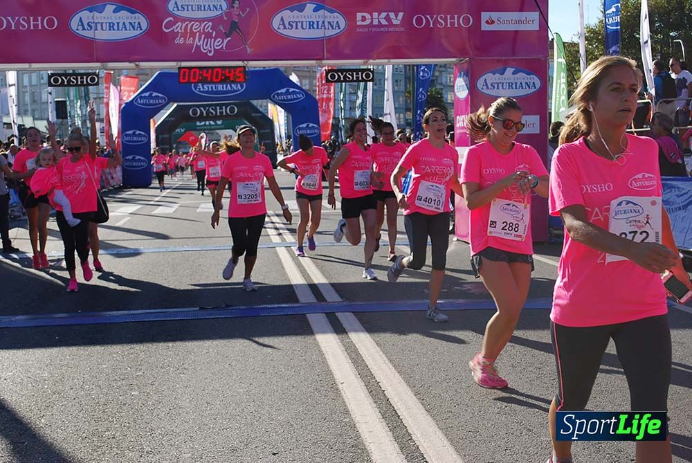 Carrera de la Mujer A Coruña meta 3 (de 00:40 a 00:45)