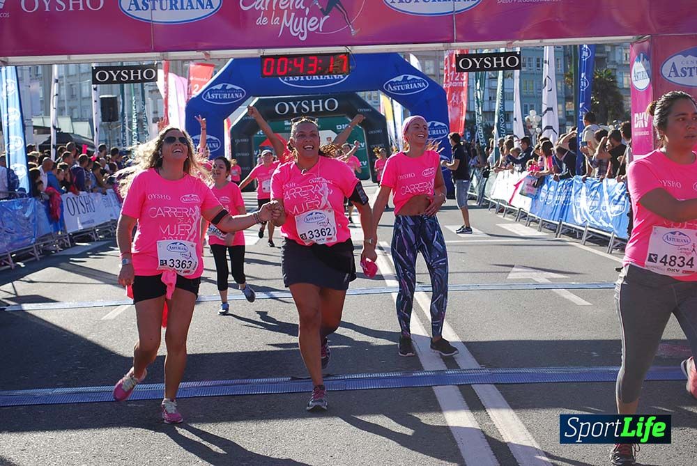 Carrera de la Mujer A Coruña meta 3 (de 00:40 a 00:45)