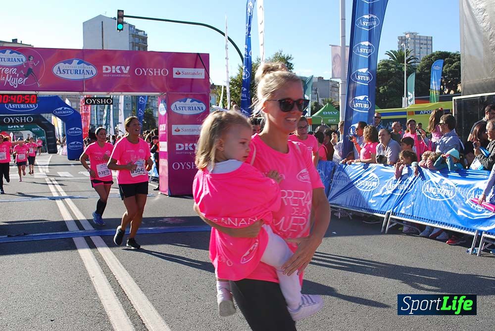 Carrera de la Mujer A Coruña meta 3 (de 00:40 a 00:45)