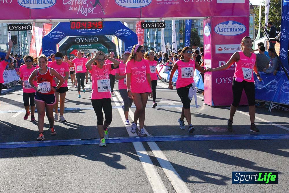 Carrera de la Mujer A Coruña meta 3 (de 00:40 a 00:45)