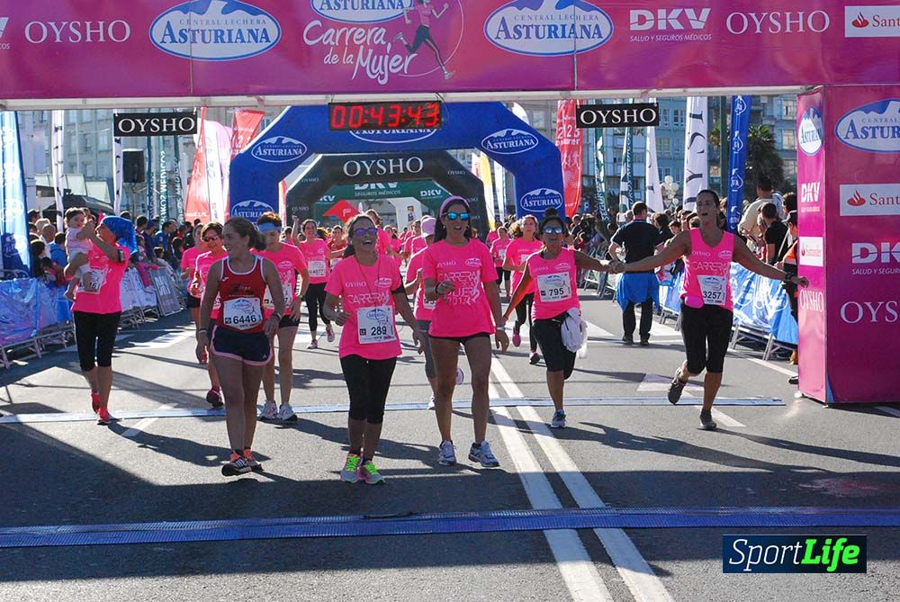 Carrera de la Mujer A Coruña meta 3 (de 00:40 a 00:45)