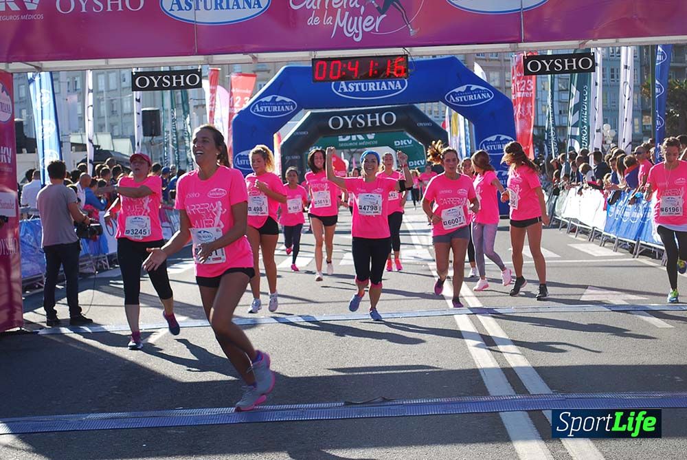 Carrera de la Mujer A Coruña meta 3 (de 00:40 a 00:45)
