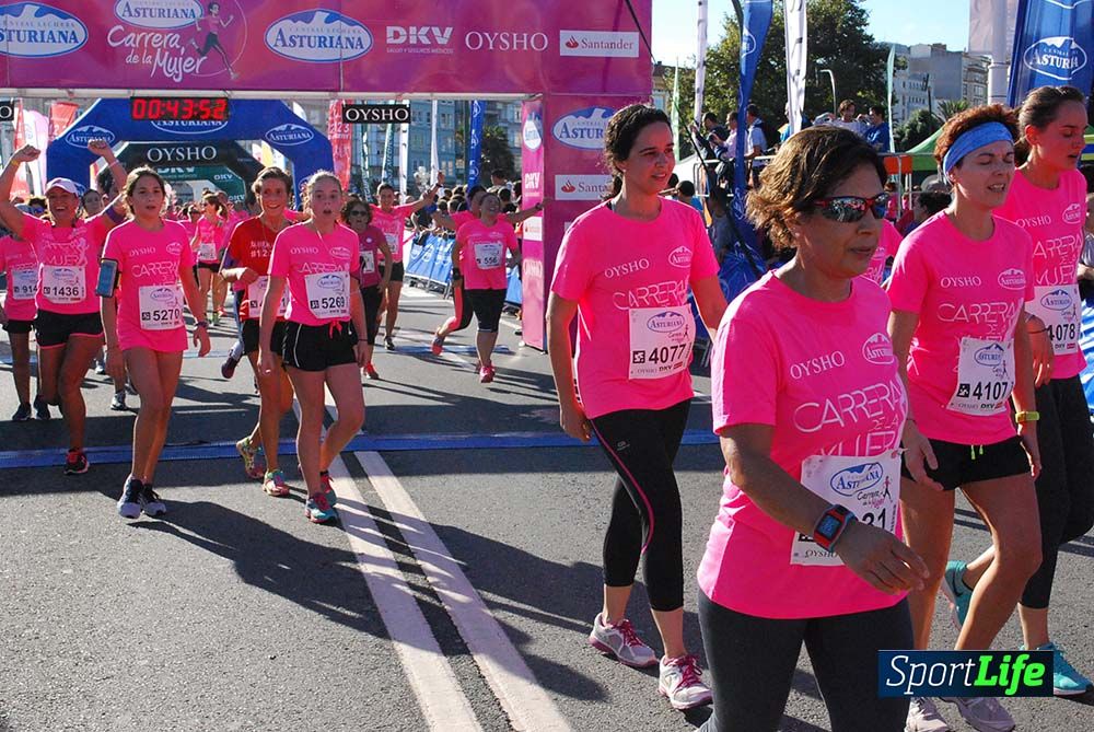 Carrera de la Mujer A Coruña meta 3 (de 00:40 a 00:45)