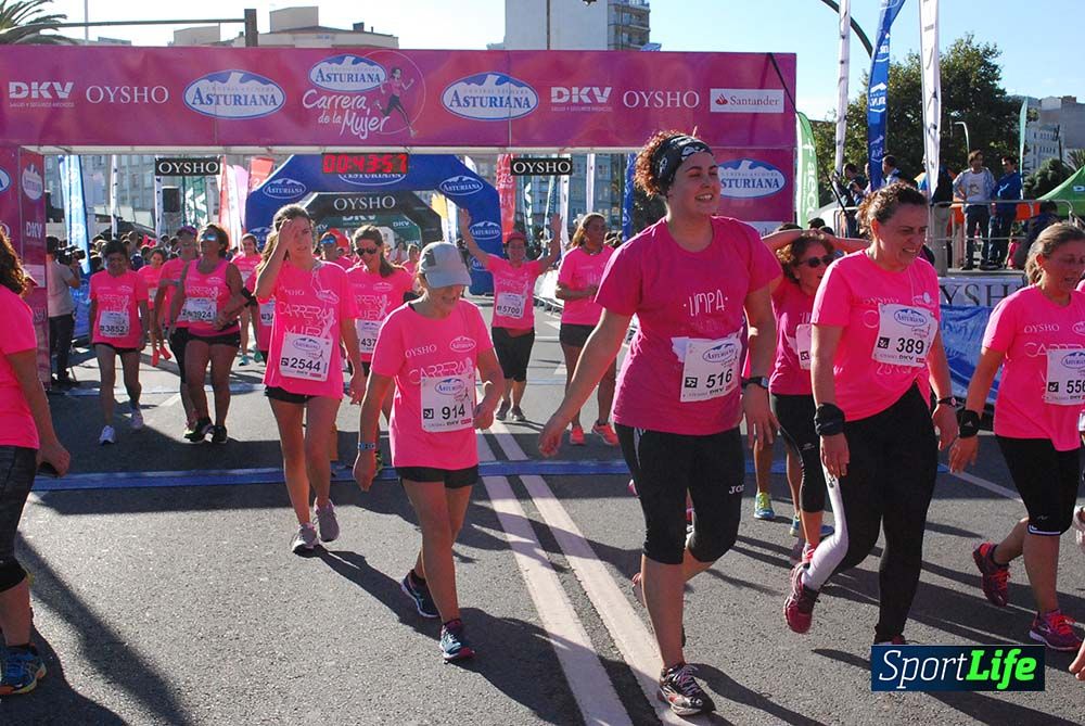 Carrera de la Mujer A Coruña meta 3 (de 00:40 a 00:45)
