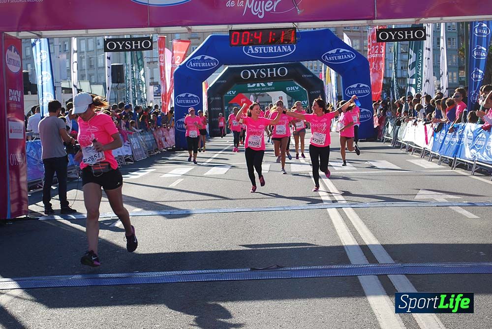 Carrera de la Mujer A Coruña meta 3 (de 00:40 a 00:45)