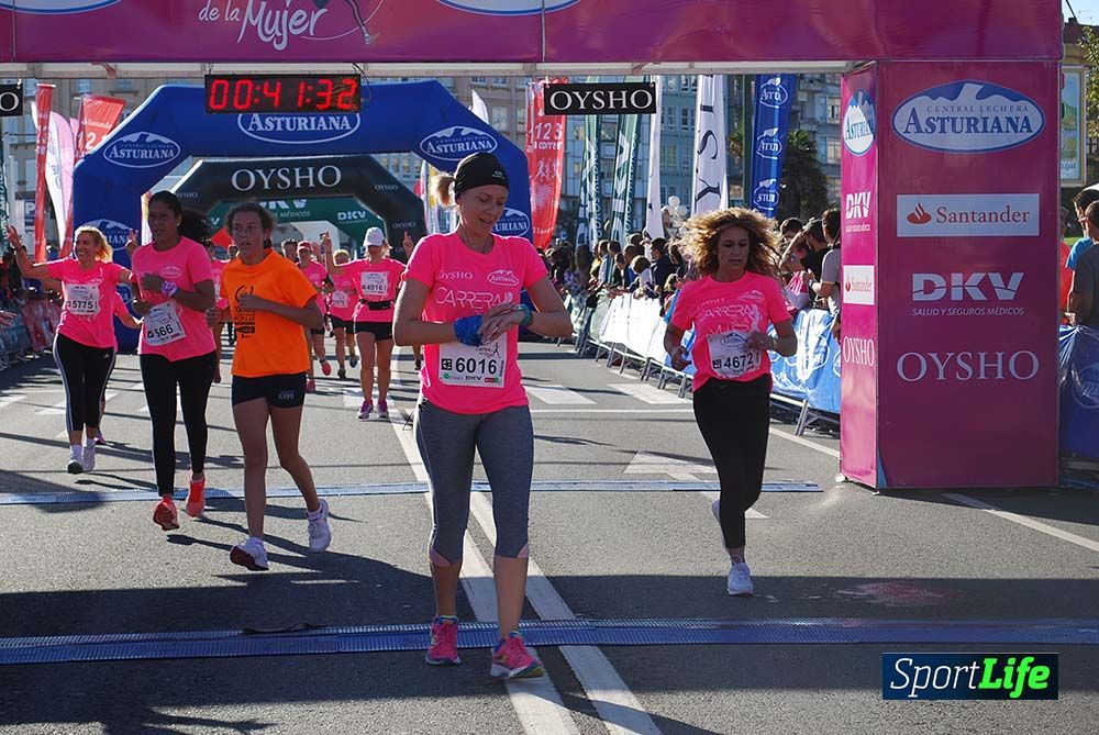 Carrera de la Mujer A Coruña meta 3 (de 00:40 a 00:45)