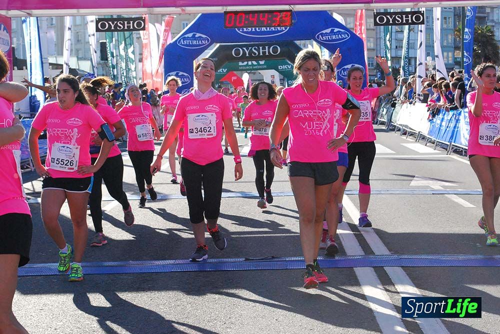 Carrera de la Mujer A Coruña meta 3 (de 00:40 a 00:45)