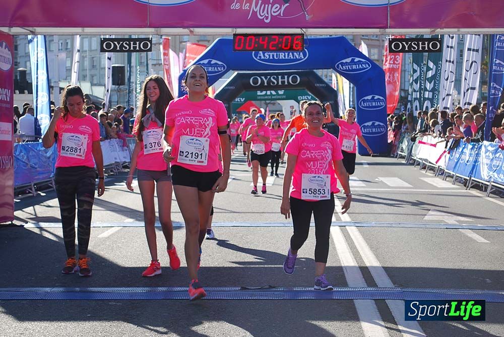 Carrera de la Mujer A Coruña meta 3 (de 00:40 a 00:45)