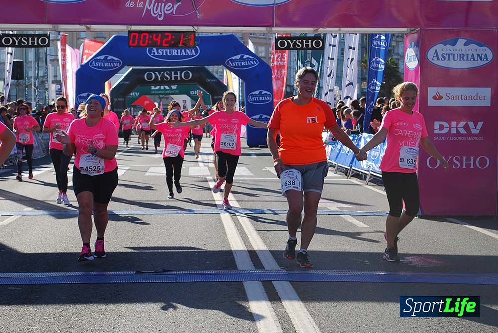 Carrera de la Mujer A Coruña meta 3 (de 00:40 a 00:45)