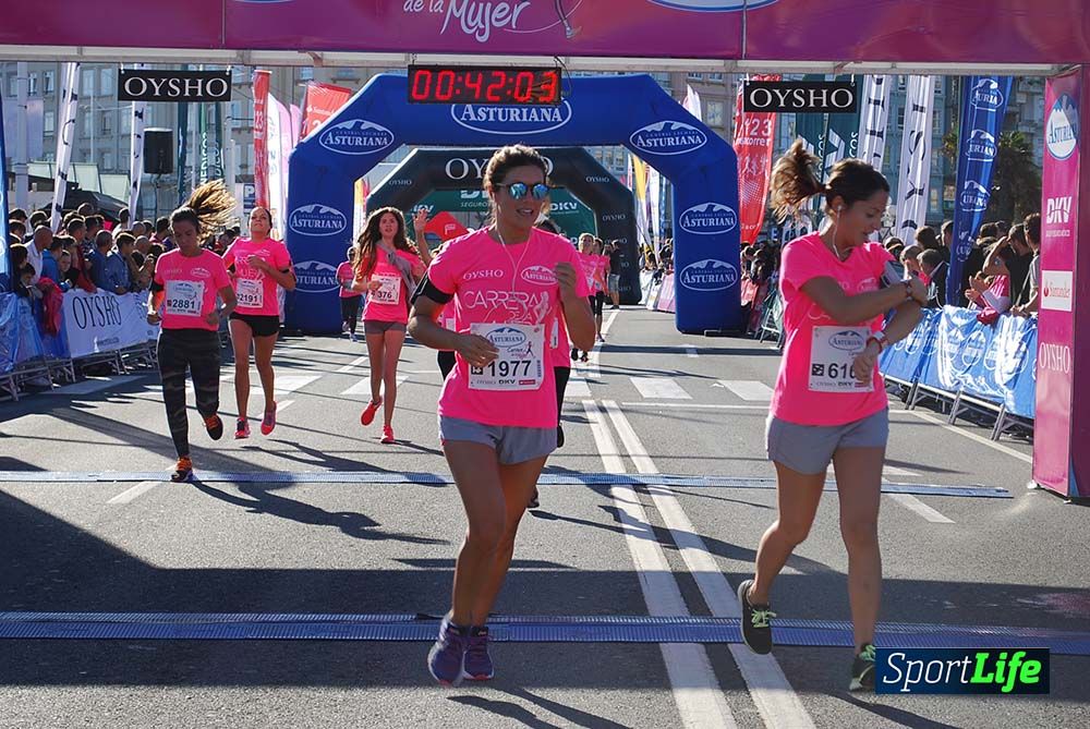 Carrera de la Mujer A Coruña meta 3 (de 00:40 a 00:45)