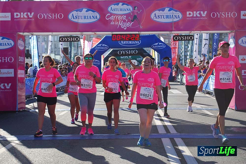 Carrera de la Mujer A Coruña meta 3 (de 00:40 a 00:45)