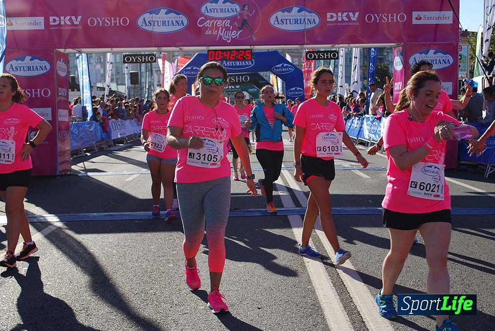 Carrera de la Mujer A Coruña meta 3 (de 00:40 a 00:45)