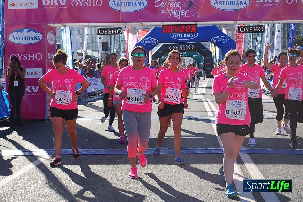 Carrera de la Mujer A Coruña meta 3 (de 00:40 a 00:45)