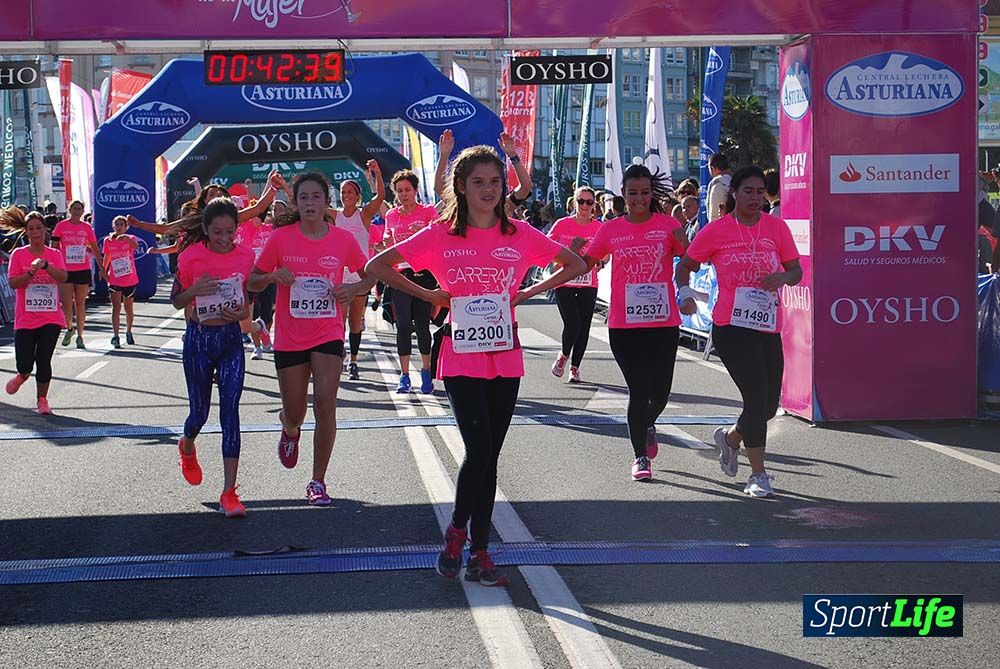 Carrera de la Mujer A Coruña meta 3 (de 00:40 a 00:45)