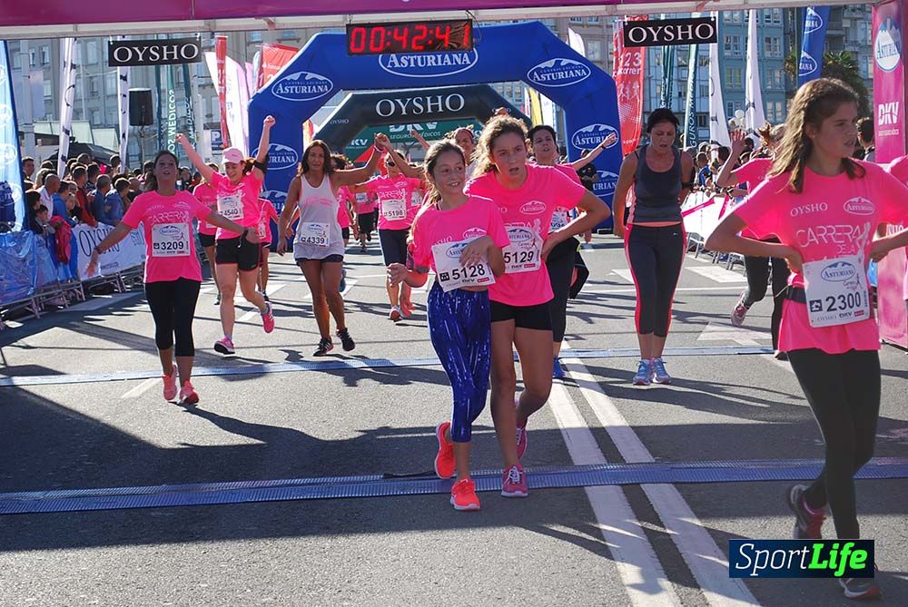 Carrera de la Mujer A Coruña meta 3 (de 00:40 a 00:45)