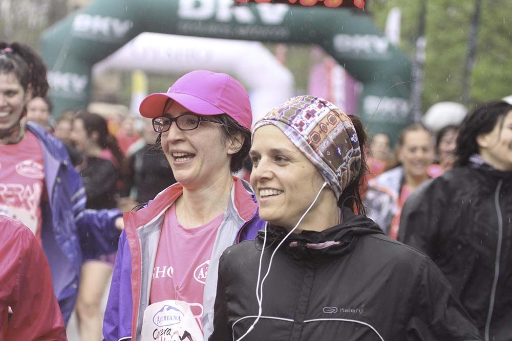 Carrera de la Mujer Madrid Meta 10 Arco izquierdo de 9.48 a 10.00