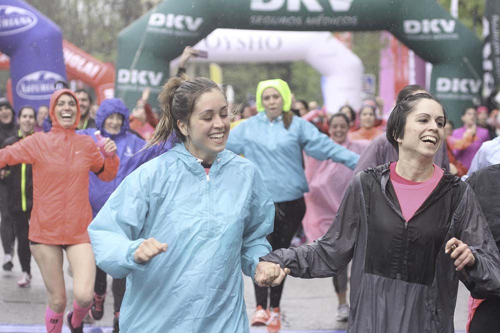 Carrera de la Mujer Madrid Meta 10 Arco izquierdo de 9.48 a 10.00