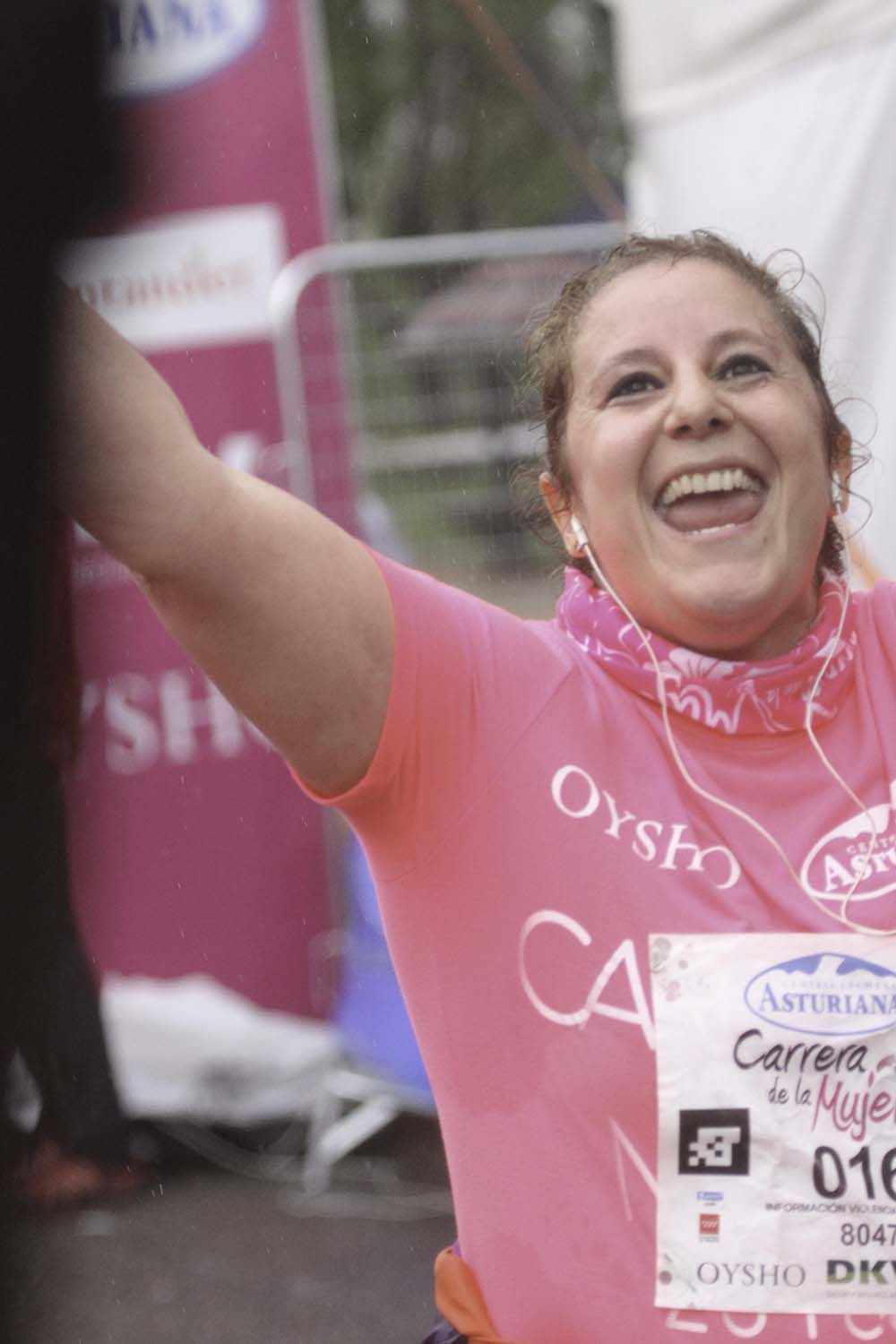 Carrera de la Mujer Madrid Meta 10 Arco izquierdo de 9.48 a 10.00