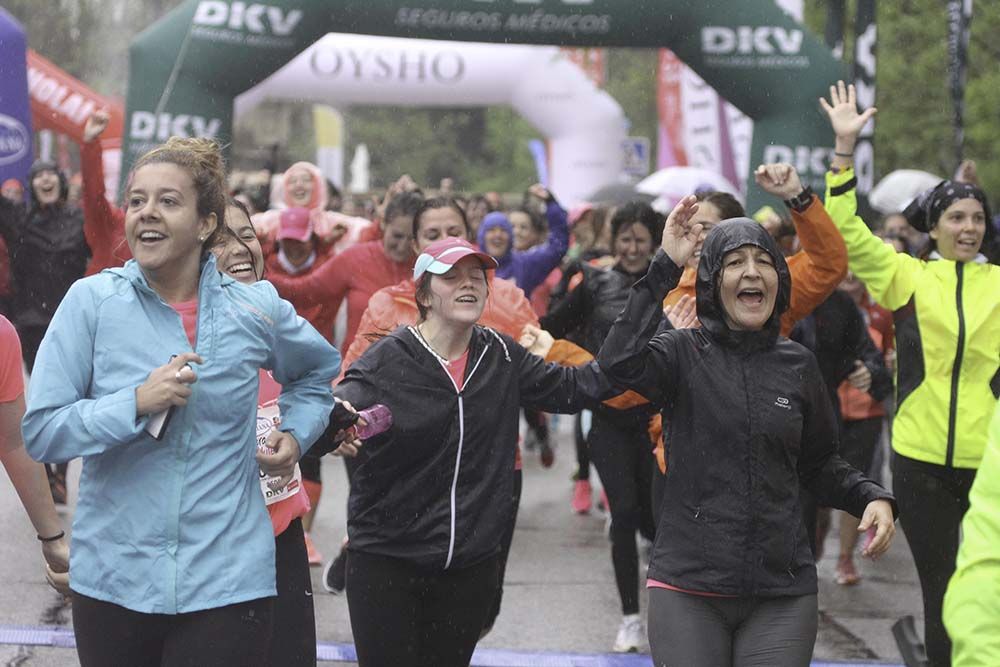 Carrera de la Mujer Madrid Meta 10 Arco izquierdo de 9.48 a 10.00