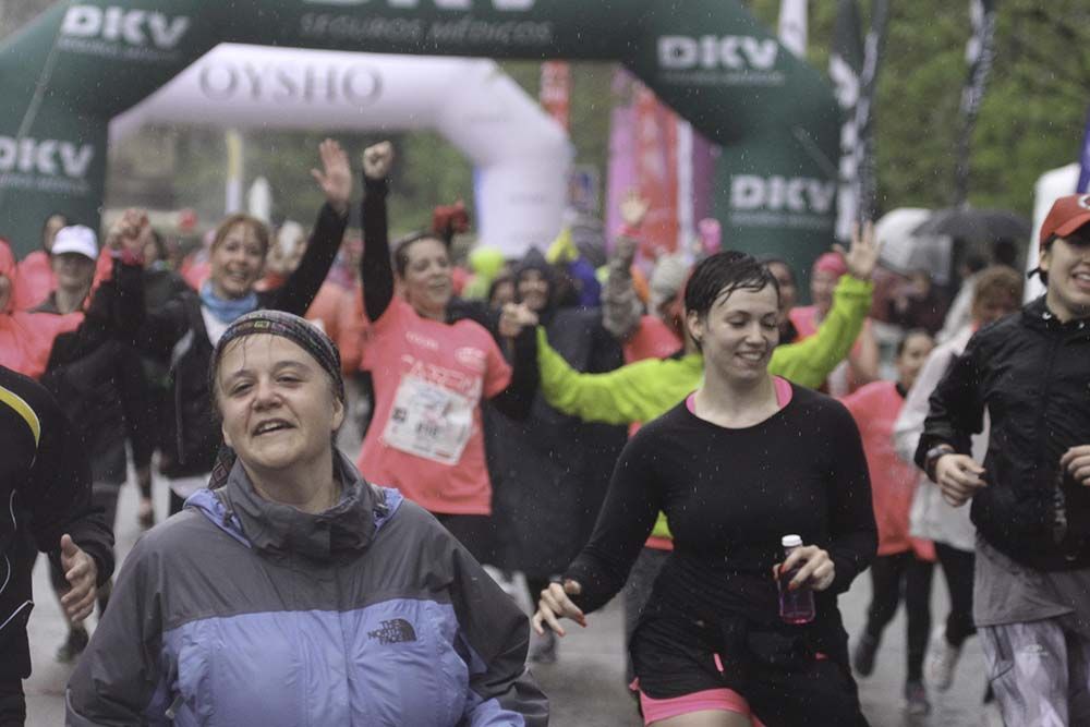 Carrera de la Mujer Madrid Meta 10 Arco izquierdo de 9.48 a 10.00