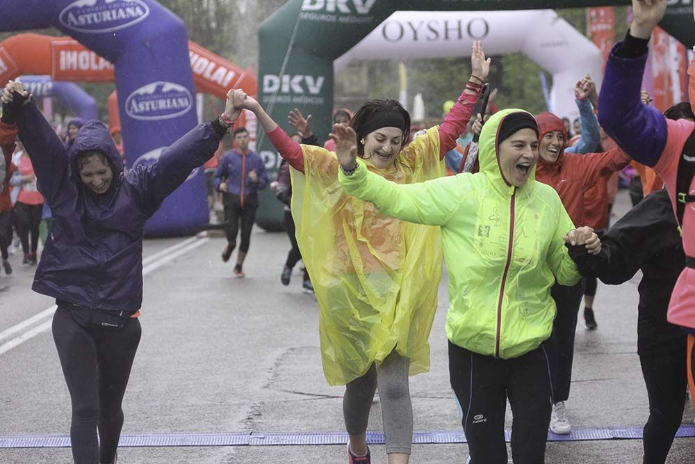 Carrera de la Mujer Madrid Meta 10 Arco izquierdo de 9.48 a 10.00