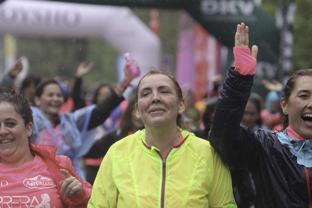 Carrera de la Mujer Madrid Meta 10 Arco izquierdo de 9.48 a 10.00