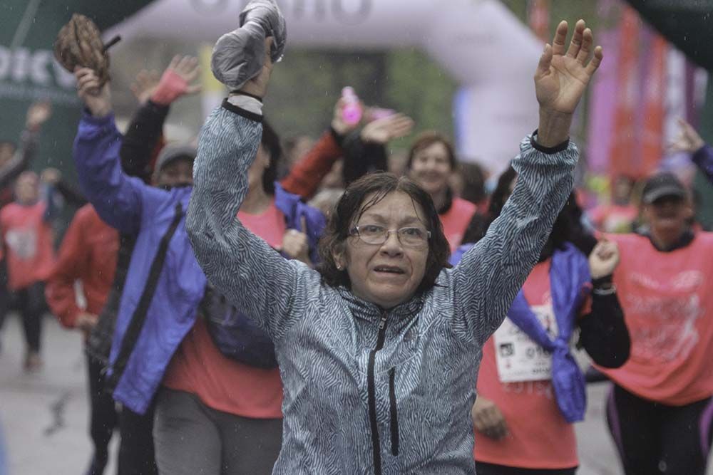 Carrera de la Mujer Madrid Meta 10 Arco izquierdo de 9.48 a 10.00