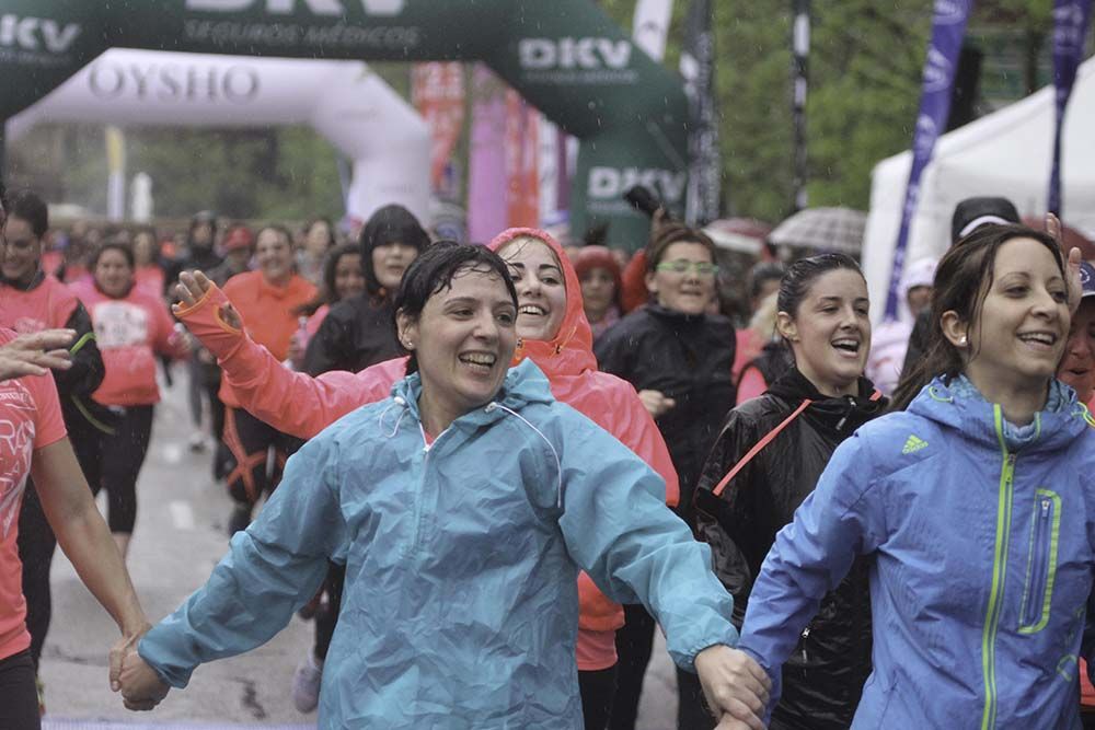 Carrera de la Mujer Madrid Meta 10 Arco izquierdo de 9.48 a 10.00