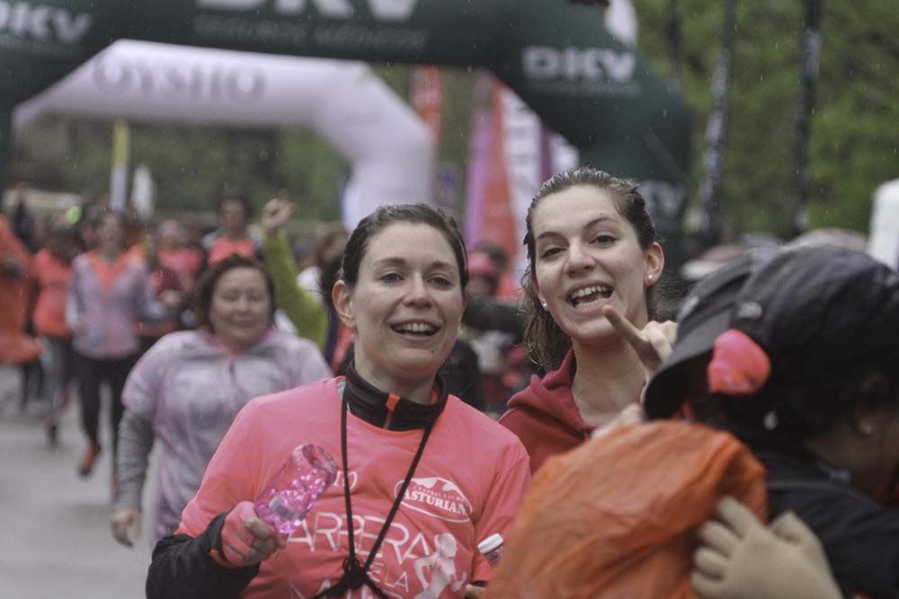Carrera de la Mujer Madrid Meta 10 Arco izquierdo de 9.48 a 10.00