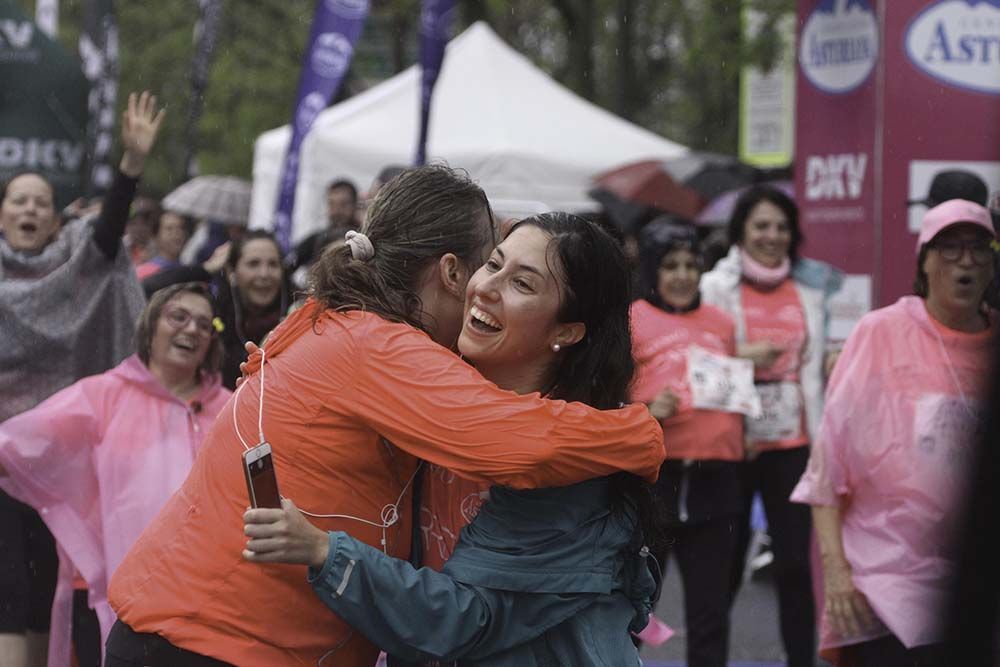 Carrera de la Mujer Madrid Meta 10 Arco izquierdo de 9.48 a 10.00