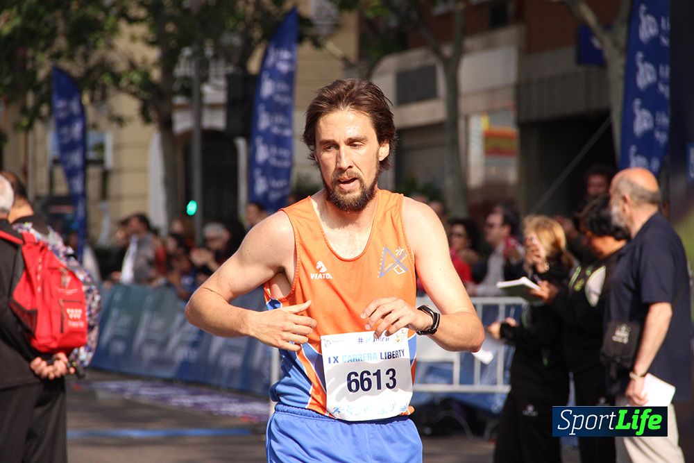 Carrera Liberty meta 1 (hasta 42:44 )