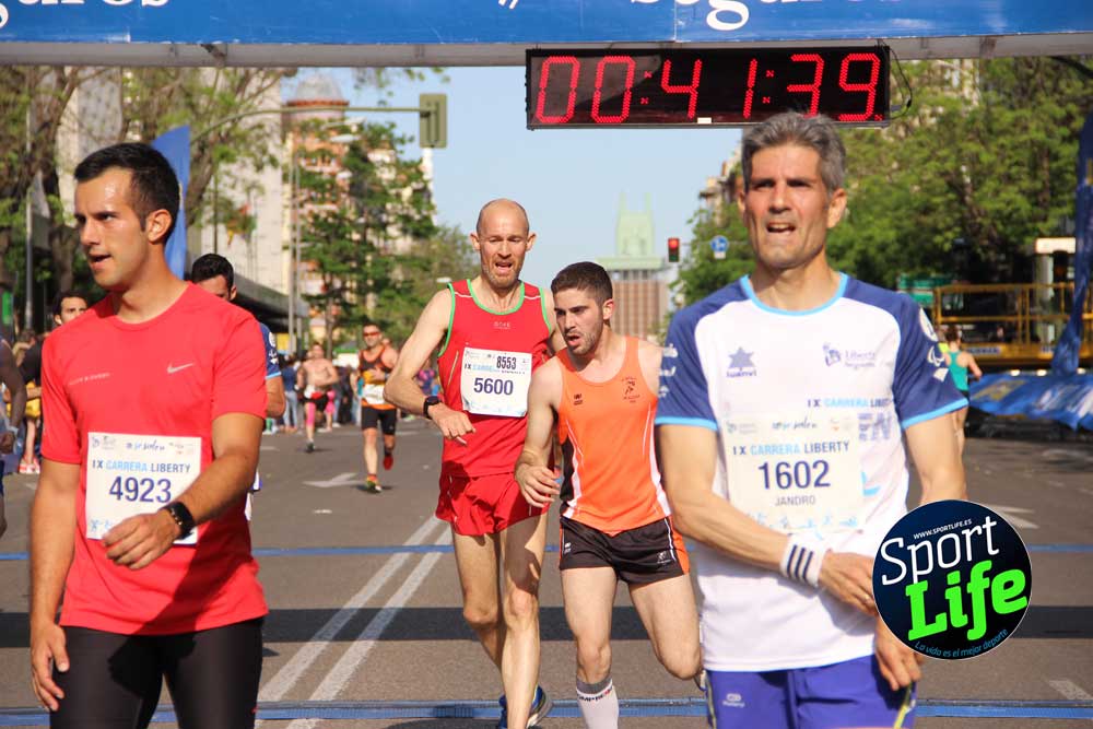 Carrera Liberty meta 1 (hasta 42:44 )