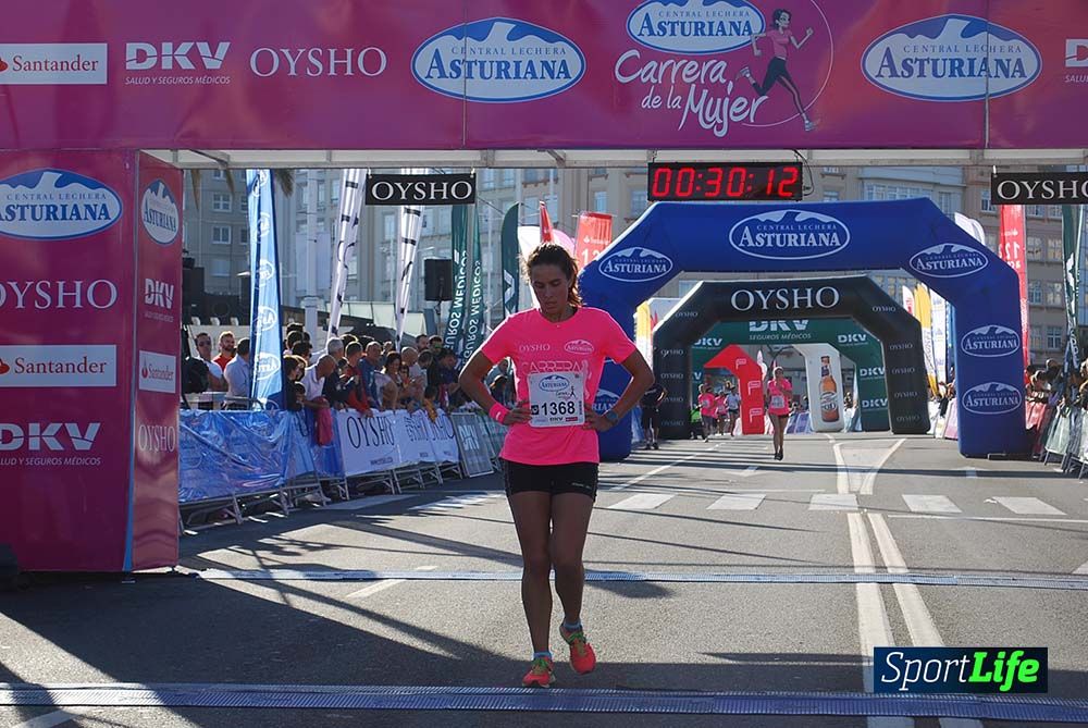 Carrera de la Mujer A Coruña meta 1 (de 00:26 a 00:35))