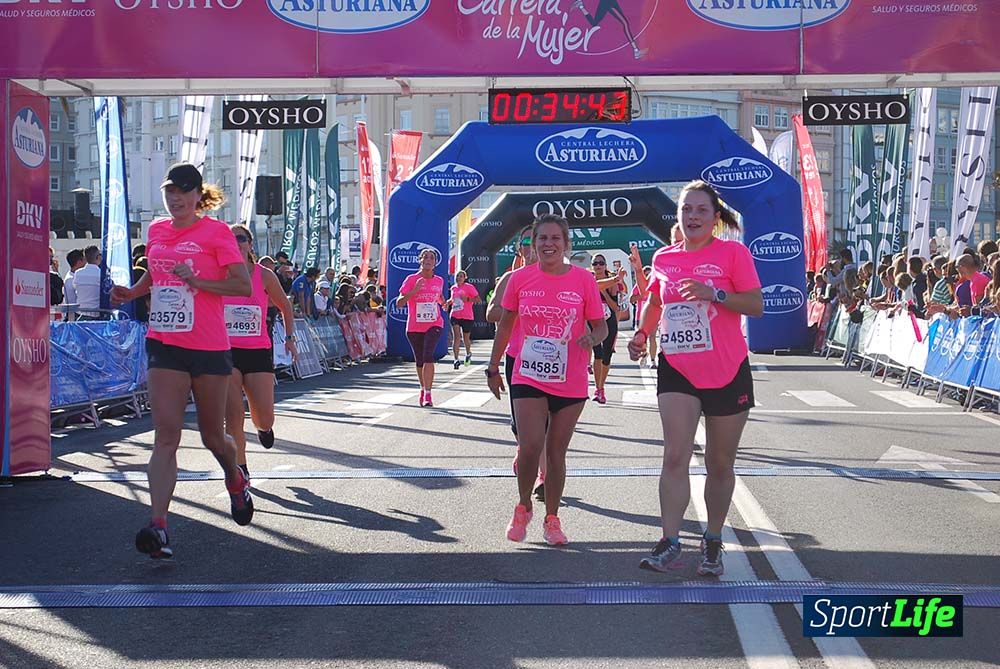 Carrera de la Mujer A Coruña meta 1 (de 00:26 a 00:35))