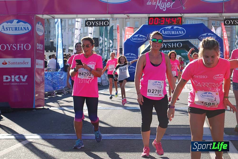 Carrera de la Mujer A Coruña meta 1 (de 00:26 a 00:35))