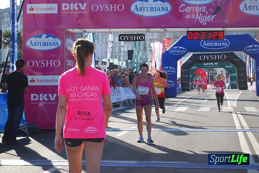 Carrera de la Mujer A Coruña meta 1 (de 00:26 a 00:35))