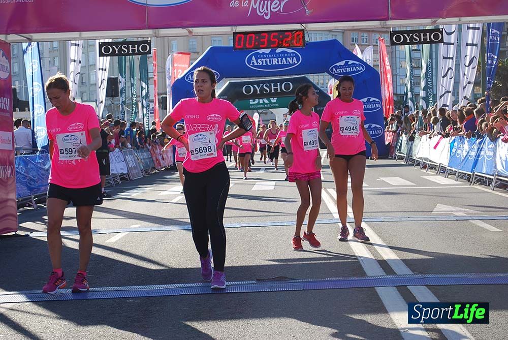 Carrera de la Mujer A Coruña meta 1 (de 00:26 a 00:35))