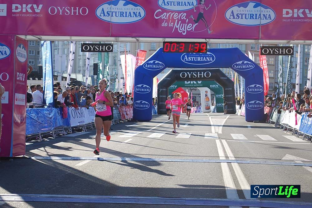 Carrera de la Mujer A Coruña meta 1 (de 00:26 a 00:35))