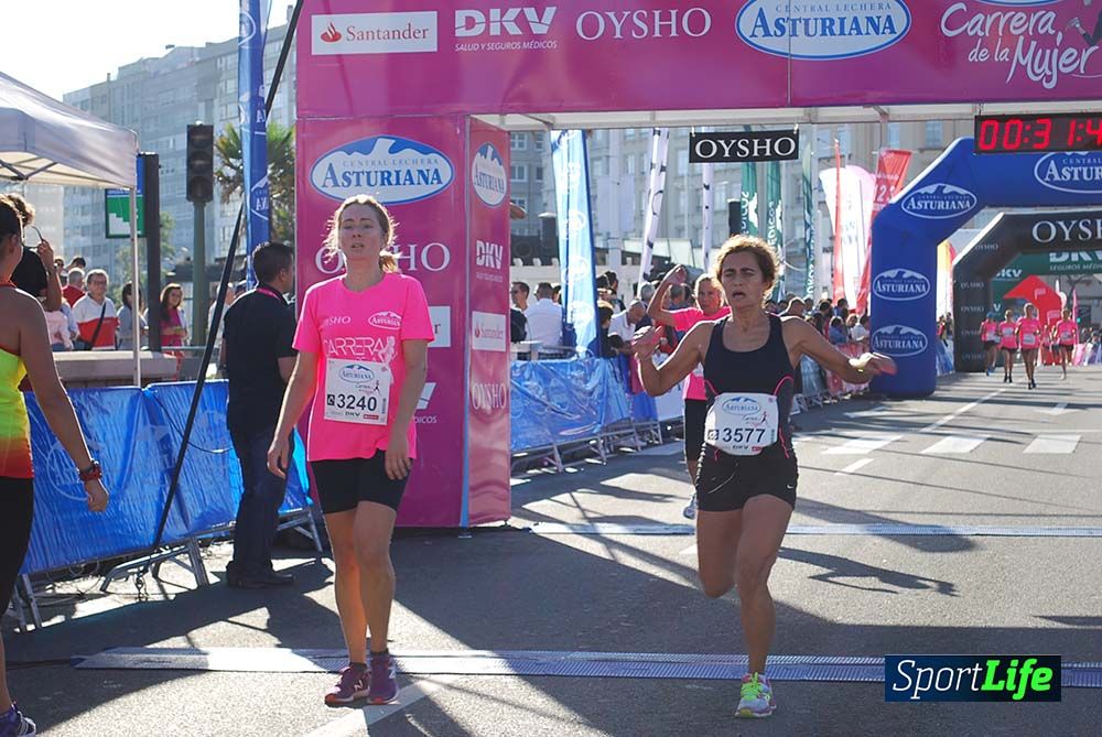 Carrera de la Mujer A Coruña meta 1 (de 00:26 a 00:35))