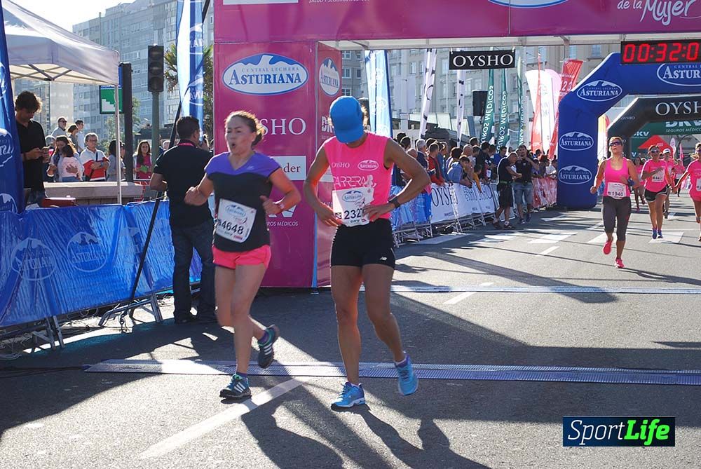 Carrera de la Mujer A Coruña meta 1 (de 00:26 a 00:35))
