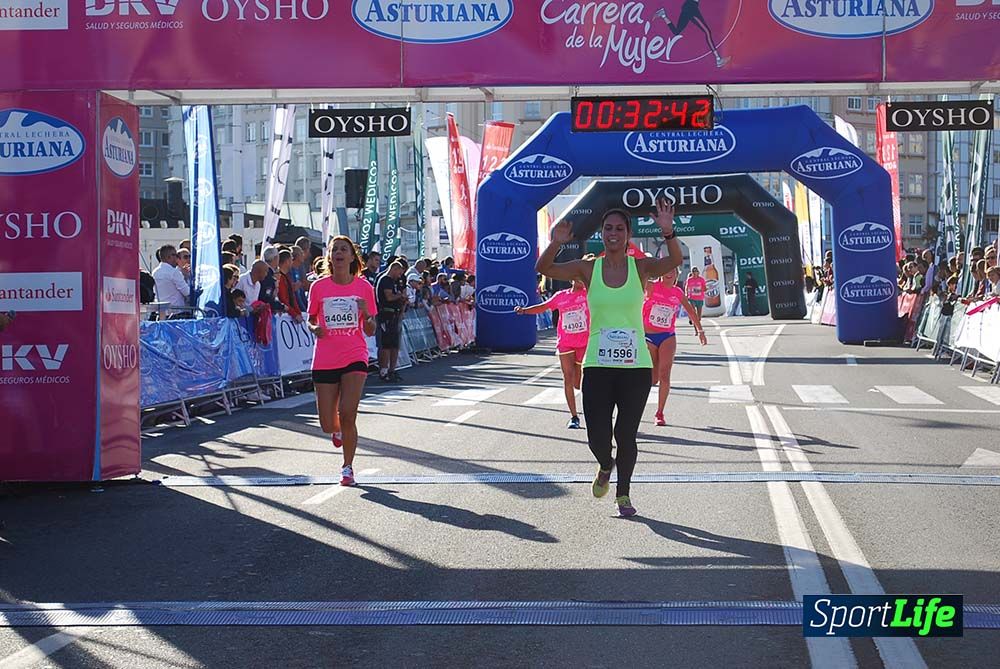 Carrera de la Mujer A Coruña meta 1 (de 00:26 a 00:35))