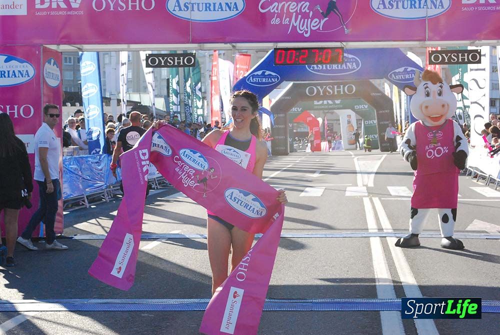 Carrera de la Mujer A Coruña meta 1 (de 00:26 a 00:35))
