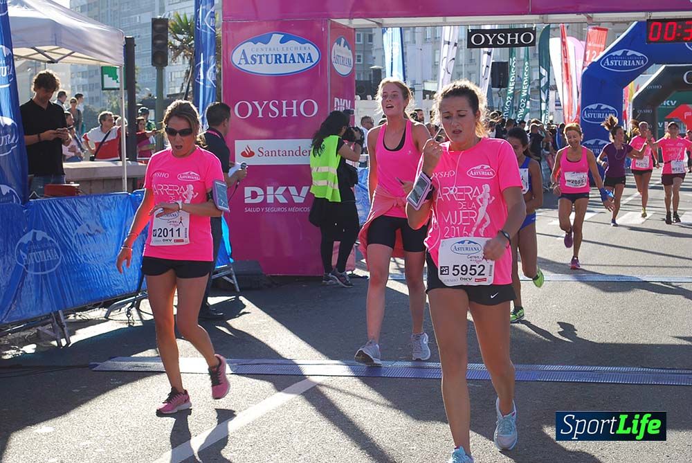 Carrera de la Mujer A Coruña meta 1 (de 00:26 a 00:35))