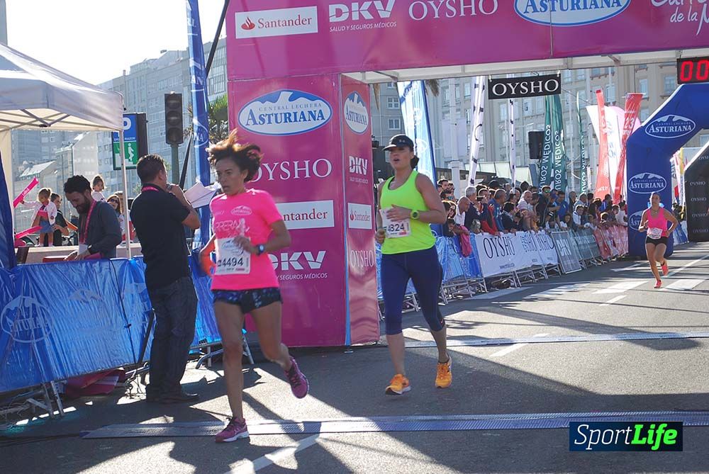 Carrera de la Mujer A Coruña meta 1 (de 00:26 a 00:35))