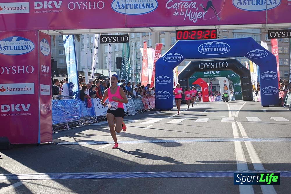 Carrera de la Mujer A Coruña meta 1 (de 00:26 a 00:35))