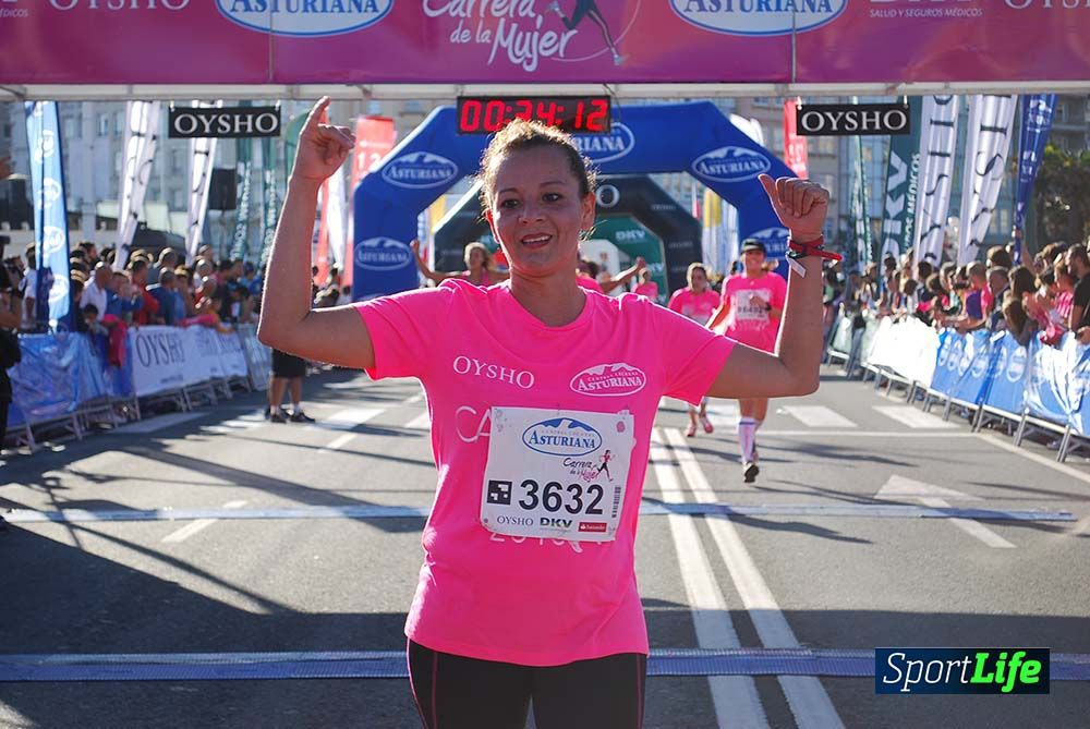 Carrera de la Mujer A Coruña meta 1 (de 00:26 a 00:35))
