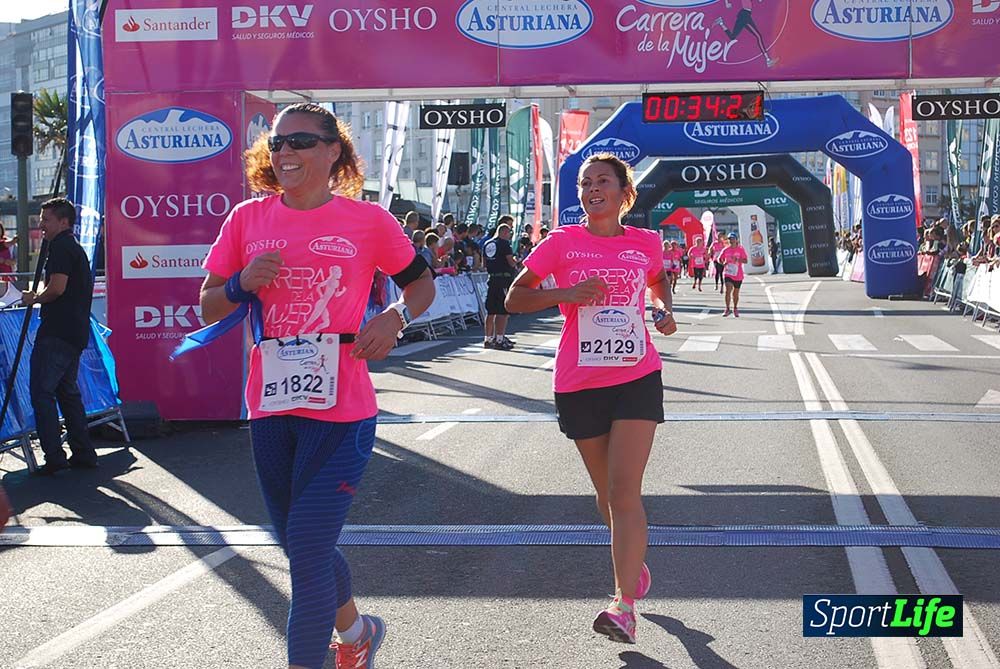 Carrera de la Mujer A Coruña meta 1 (de 00:26 a 00:35))